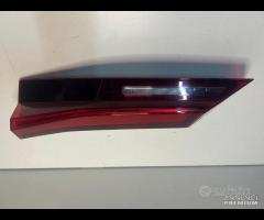 Fanale posteriore interno sinistro bmw x1 u11 2025