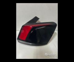 Fanale posteriore dx sx peugeot 3008 2016-2023 - 1