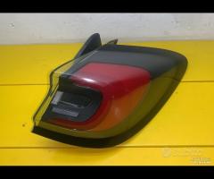 Fanale posteriore esterno destro ford puma 2023