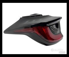 Fanale stop posteriore dx sx toyota yaris 4 XP210 - 4