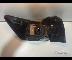 Fanale posteriore dx sx dacia sandero stepway 2023 - 10