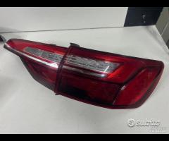 Stop fanale luce led posteriore audi a4 2019 2023 - 5