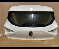 Porta anteriore posteriore renault clio 5 2022