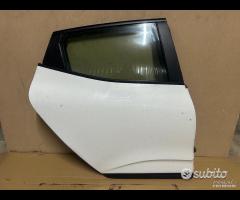 Porta anteriore posteriore destra renault clio 5
