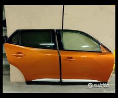 Portiera anteriore posteriore peugeot 2008 2023