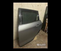 Portiera anteriore posteriore peugeot 2008 2018