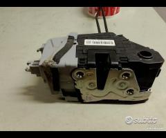 Serratura porta anter poster dx sx hyundai tucson