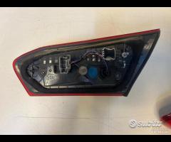 Fanalino portellone ford focus berlina 2019 2024