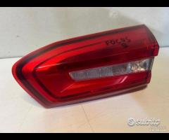 Fanalino portellone ford focus berlina 2019 2024 - 6