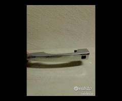 Maniglia porta esterna anteriore hyundai tucson - 8