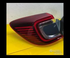 Stop fanale posteriore dx sx renault captur 2022