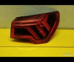 Stop fanale faro posteriore led audi q3 s.line