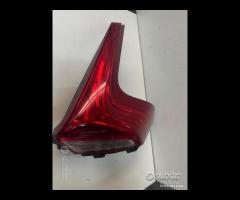 Fanale posteriore dx led volvo v40 cross country 3