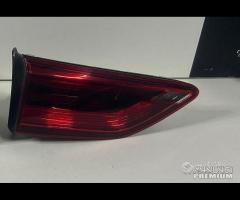 Fanale posteriore portellone volkswagen golf 8