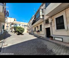 Bivani piano terra Via Placida