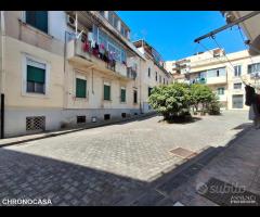 Bivani piano terra Via Placida