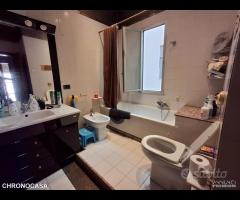 Camera zona Provinciale studentessa/impiegata - 18