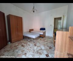 Zona Annunziata, tre vani più servizi