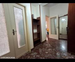 Zona Annunziata, tre vani più servizi - 18