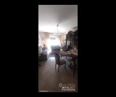 Galati Marina, ampio 130 mq 5 vani con box