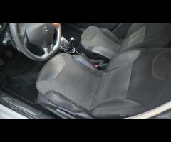 Citroen C3 1.2 VTi 82 Exclusive - 22