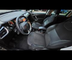 Citroen C3 1.4 Exclusive Style - 21