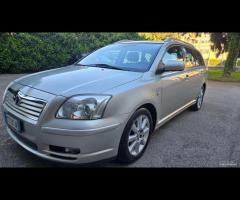 Toyota Avensis 1.8 16V Station Wagon Gancio Traino
