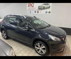 Peugeot 2008 BlueHDi 100 GT Line 2017 - 23