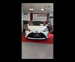 Toyota Yaris 1.5 Hybrid 5 porte Style - 1