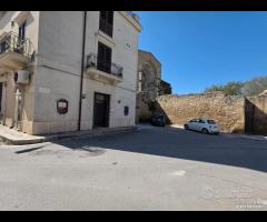 Castelvetrano, locale commerciale San Giuseppe