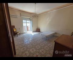 Castelvetrano, App. piano 1 e 2 via La Farina - 14