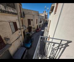 Castelvetrano, App. piano 1 e 2 via La Farina - 16