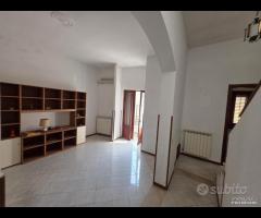 Castelvetrano, App. piano 1 e 2 via Minghetti