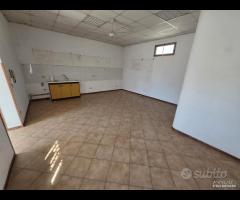 Castelvetrano, App. piano 1 e 2 via Minghetti - 17