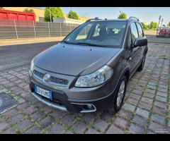 Fiat Sedici 2.0 MJT 16V DPF 4x4 Emotion - 17