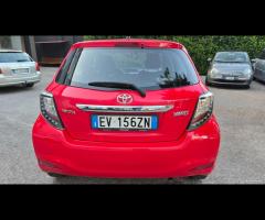 Toyota Yaris 1.0 5 porte Lounge - 11