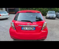 Toyota Yaris 1.0 5 porte Lounge - 27