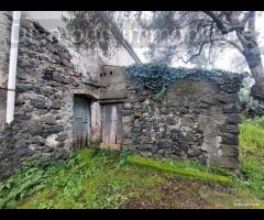 Casa di campagna con terreno a Verzella - 7