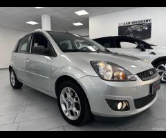 Ford Fiesta 1.4 TDCi 5p. Ghia