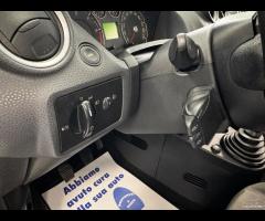 Ford Fiesta 1.4 TDCi 5p. Ghia - 12