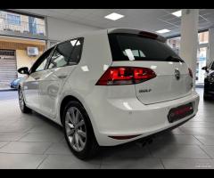 Volkswagen Golf 2.0 TDI 5p. 4MOTION Highline BlueM