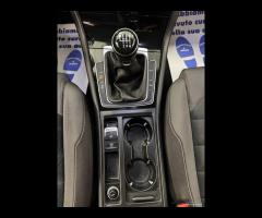 Volkswagen Golf 2.0 TDI 5p. 4MOTION Highline BlueM - 16