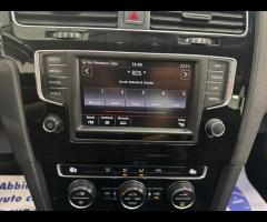 Volkswagen Golf 2.0 TDI 5p. 4MOTION Highline BlueM - 18