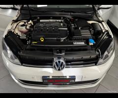 Volkswagen Golf 2.0 TDI 5p. 4MOTION Highline BlueM - 25