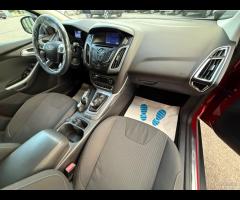 Ford Focus 1.6 TDCi 115 CV Titanium - Neopatentati - 23