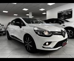 Renault Clio dCi 8V 75 CV 5 porte Moschino Life