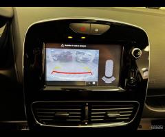 Renault Clio dCi 8V 75 CV 5 porte Moschino Life - 19