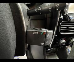 Renault Clio dCi 8V 75 CV 5 porte Moschino Life - 23