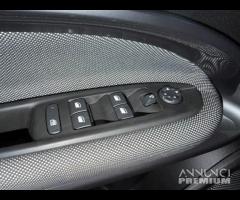 Fiat 600 Hybrid 110 CV DCT MHEV La Prima - 13