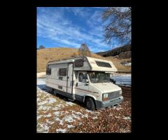 Arca europa 6 posti fiat 2.5 anno 1990 km 158000